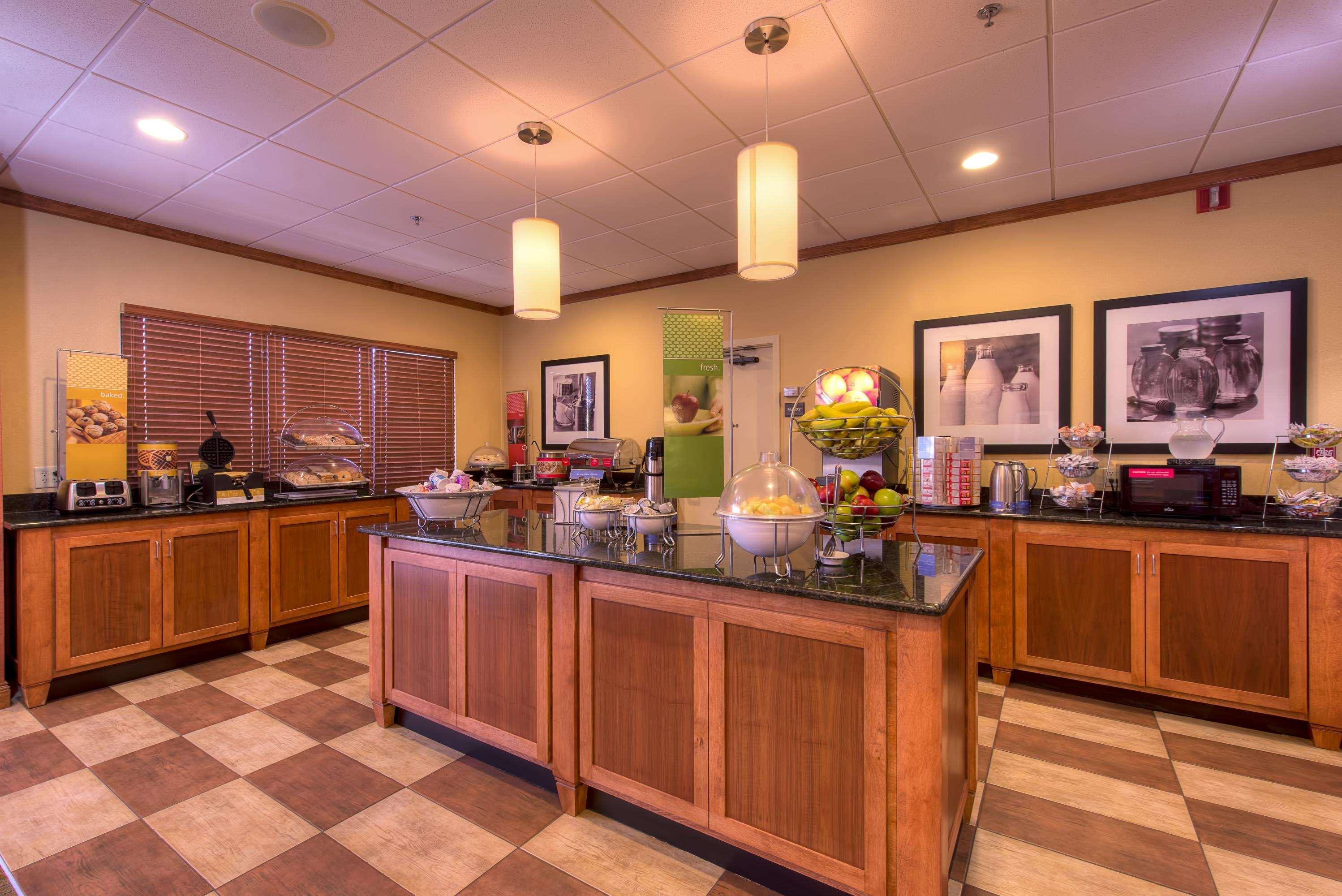Hampton Mobile-i-10/bellingrath Gardens
